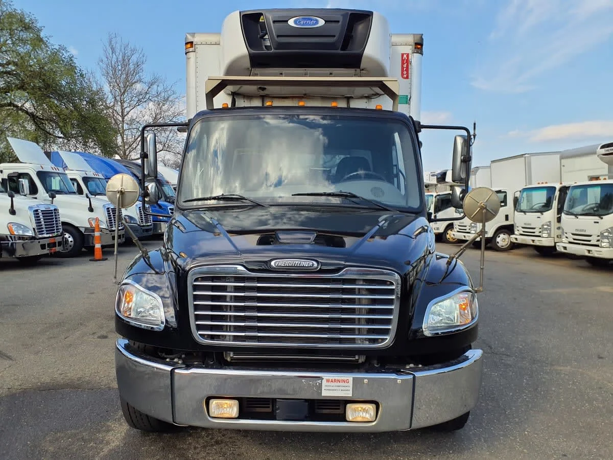 2019 Freightliner M2 106 in Springfield, MA — photo 2