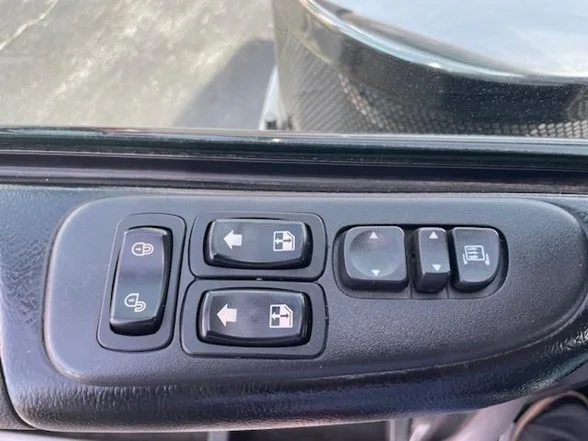 2022 Peterbilt 389 - image 17