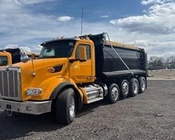 2025 Peterbilt 548 - image 41