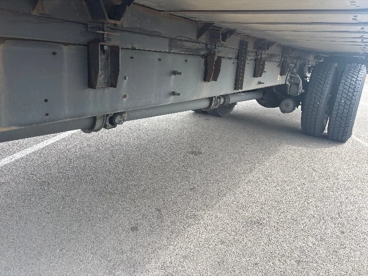 2019 Hino 338 in Everett, WA — photo 5