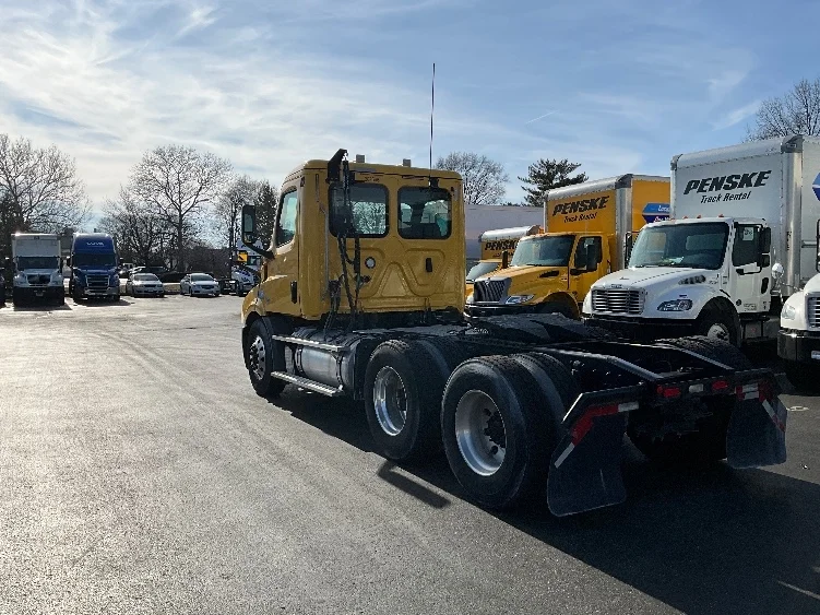 2019 Freightliner Cascadia in Swedesboro, NJ — photo 5