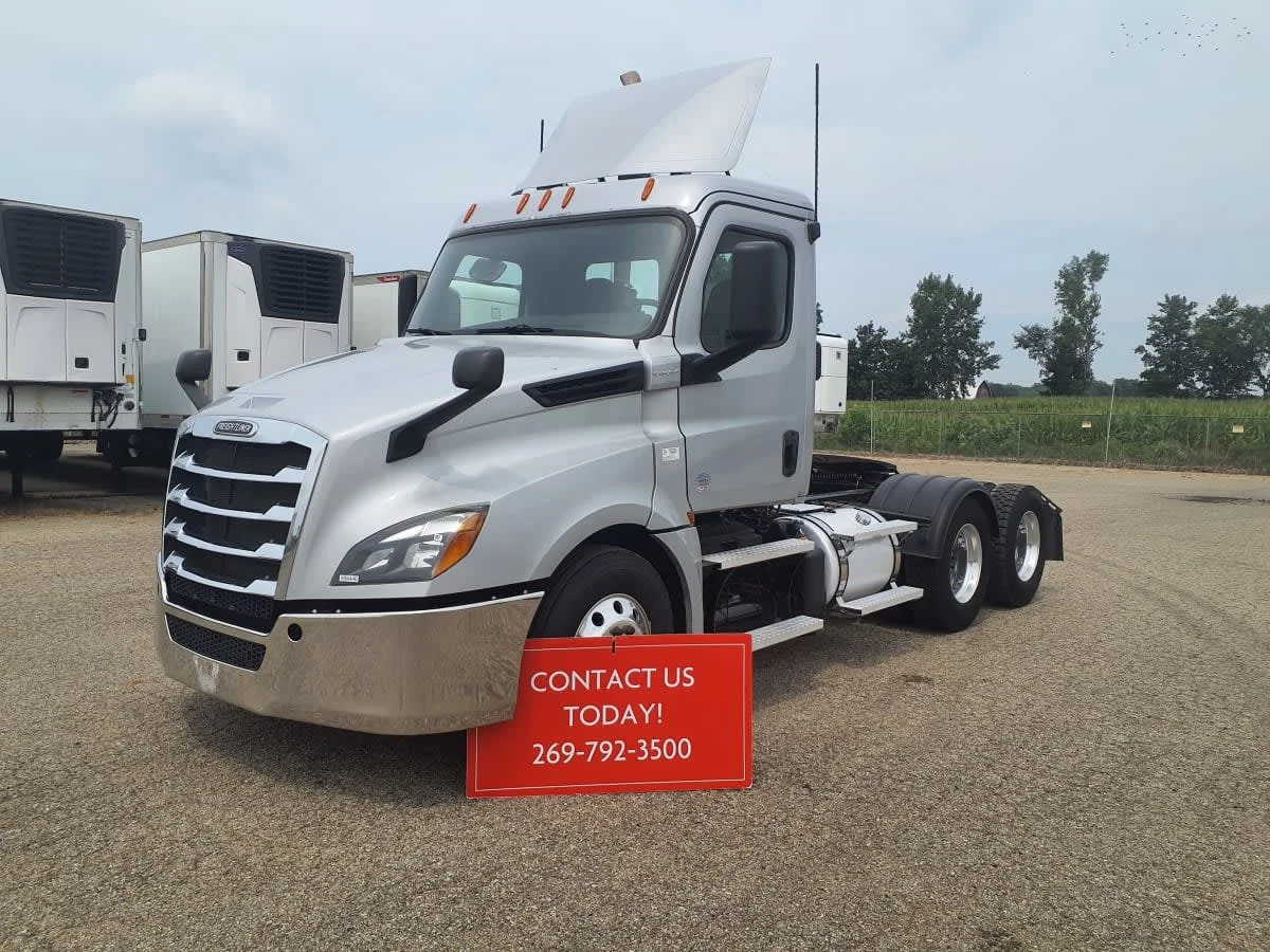 2020 Freightliner Cascadia