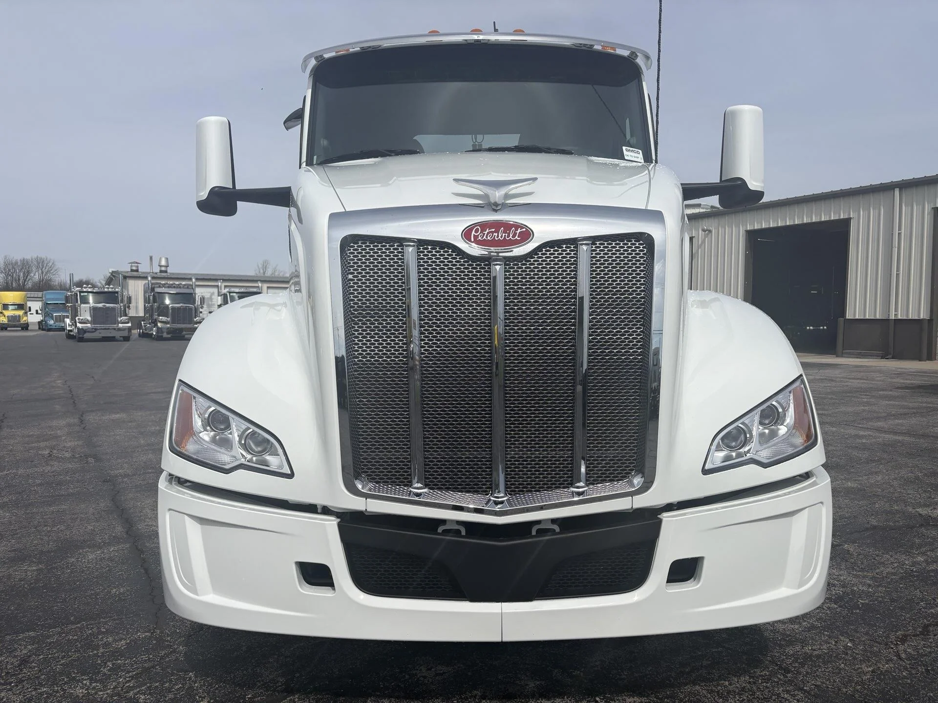 2027 Peterbilt 579 in Findlay, OH — photo 3