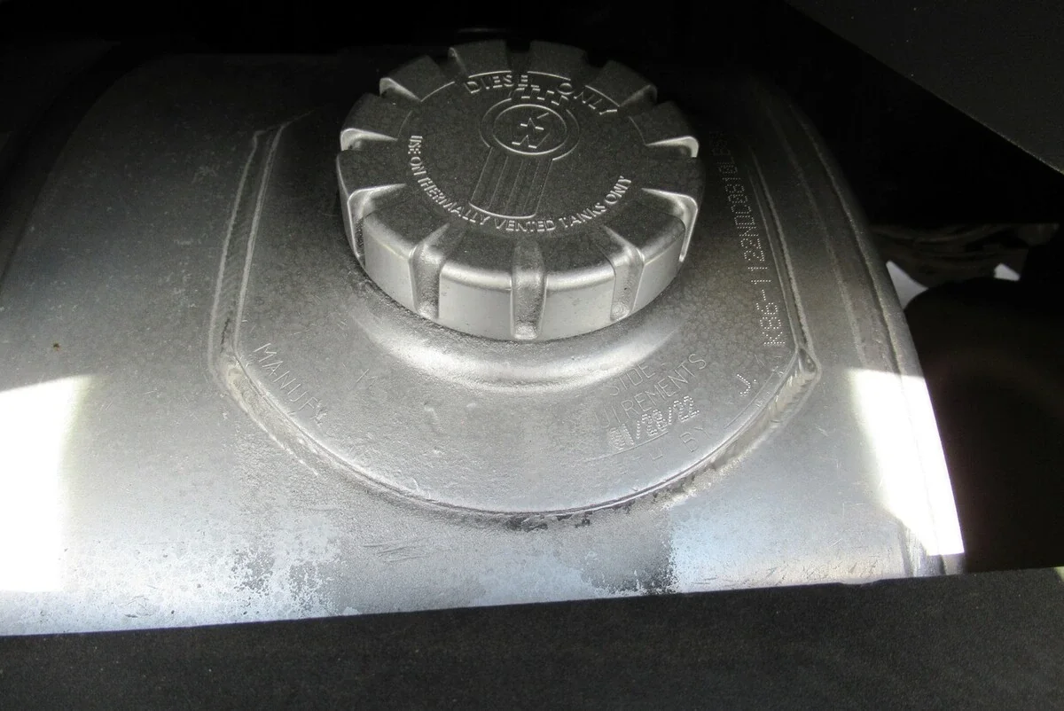 2023 Kenworth T680 - image 18