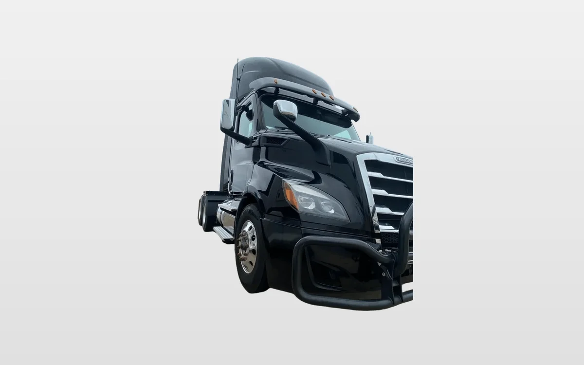 2022 Freightliner Cascadia - image 1