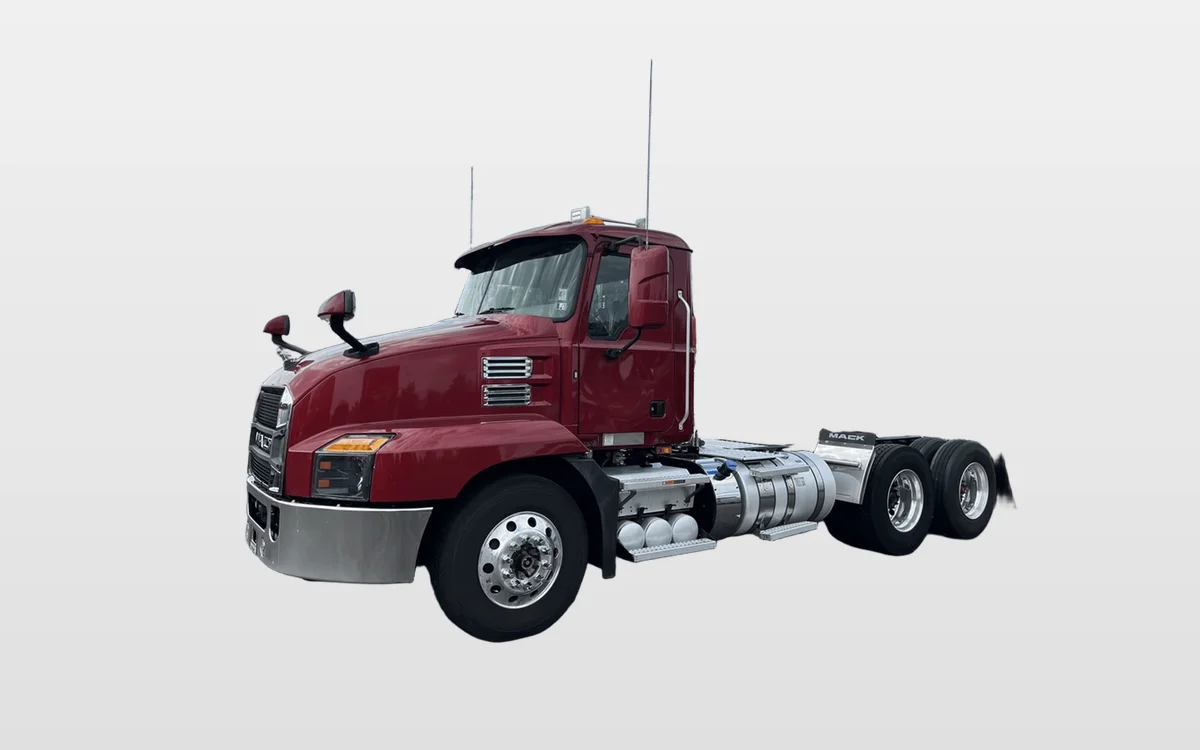 2020 Mack Anthem - image 1