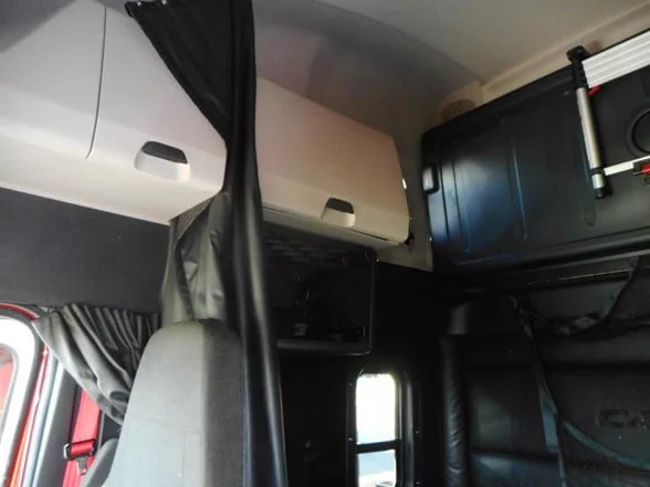 2023 FREIGHTLINER Cascadia 126 - image 14