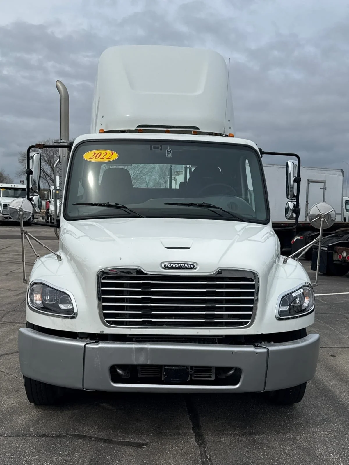 2022 Freightliner M2 106 - image 2