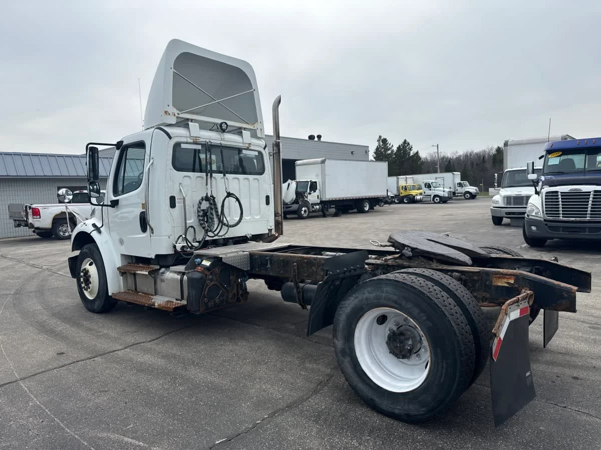2022 Freightliner M2 106 in Oak Creek, WI — photo 6