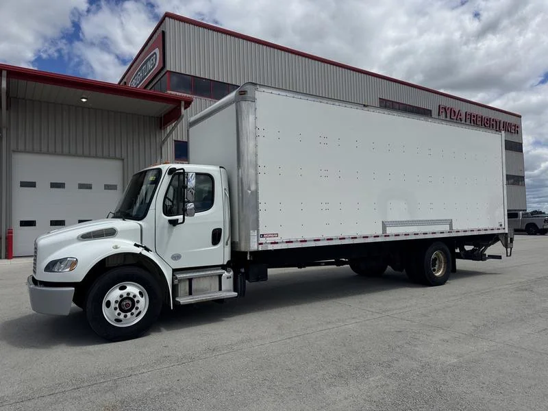 2019 Freightliner M2 106