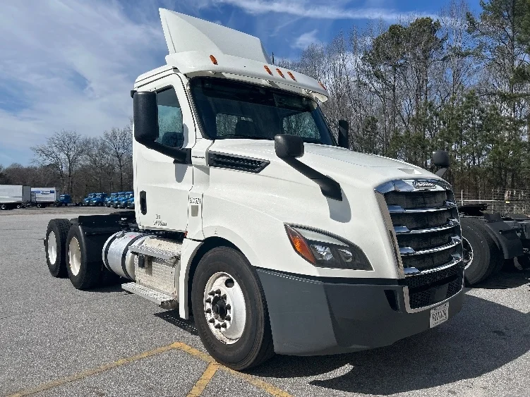 2020 Freightliner Cascadia in Anderson, SC