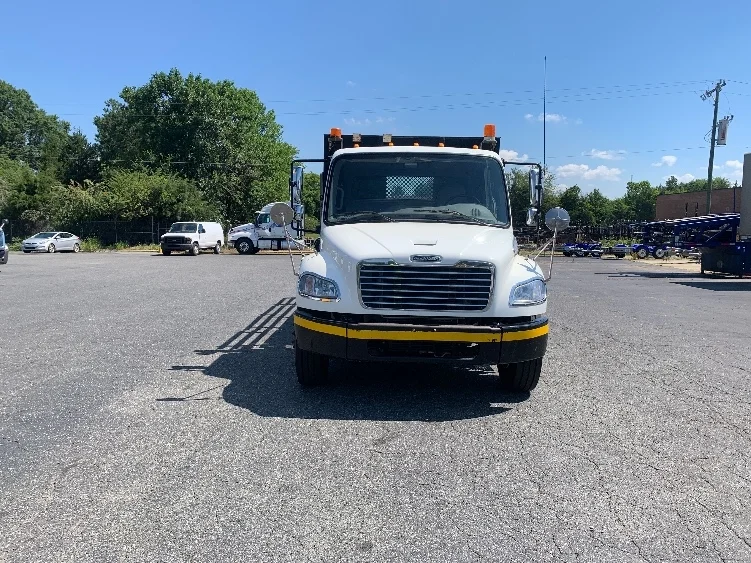 2020 Freightliner eM2 in Concord, NC — photo 2