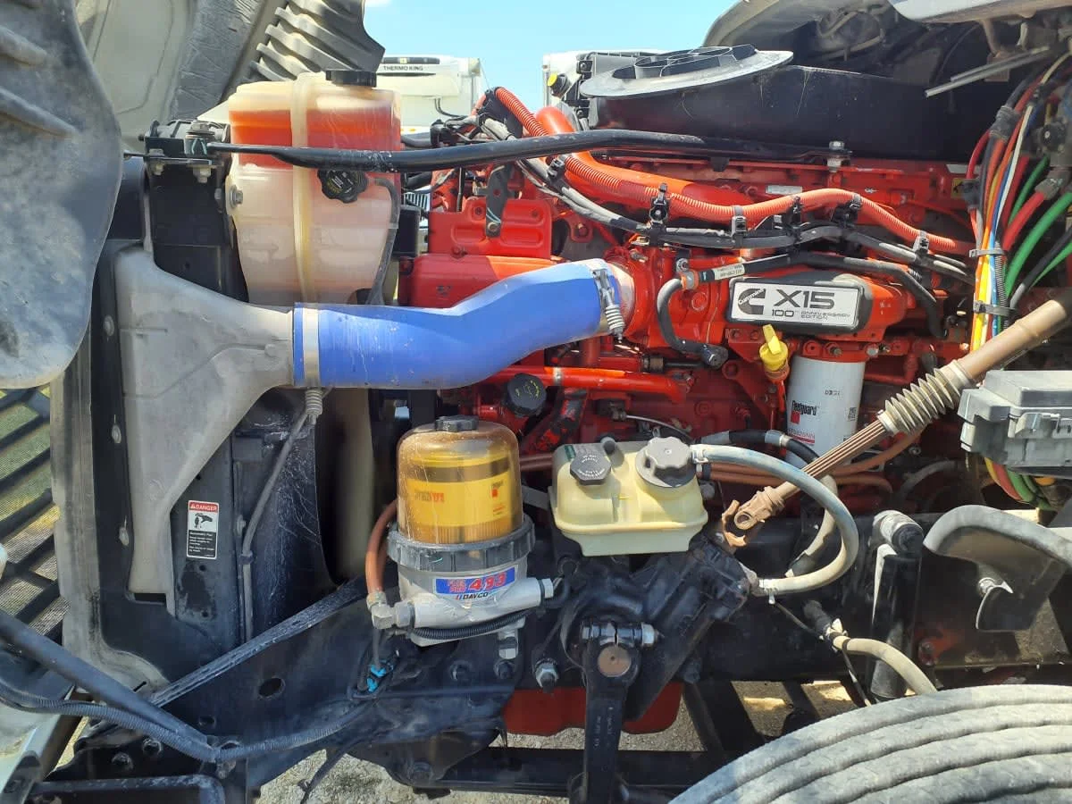 2020 Freightliner Cascadia in Converse, TX — photo 8