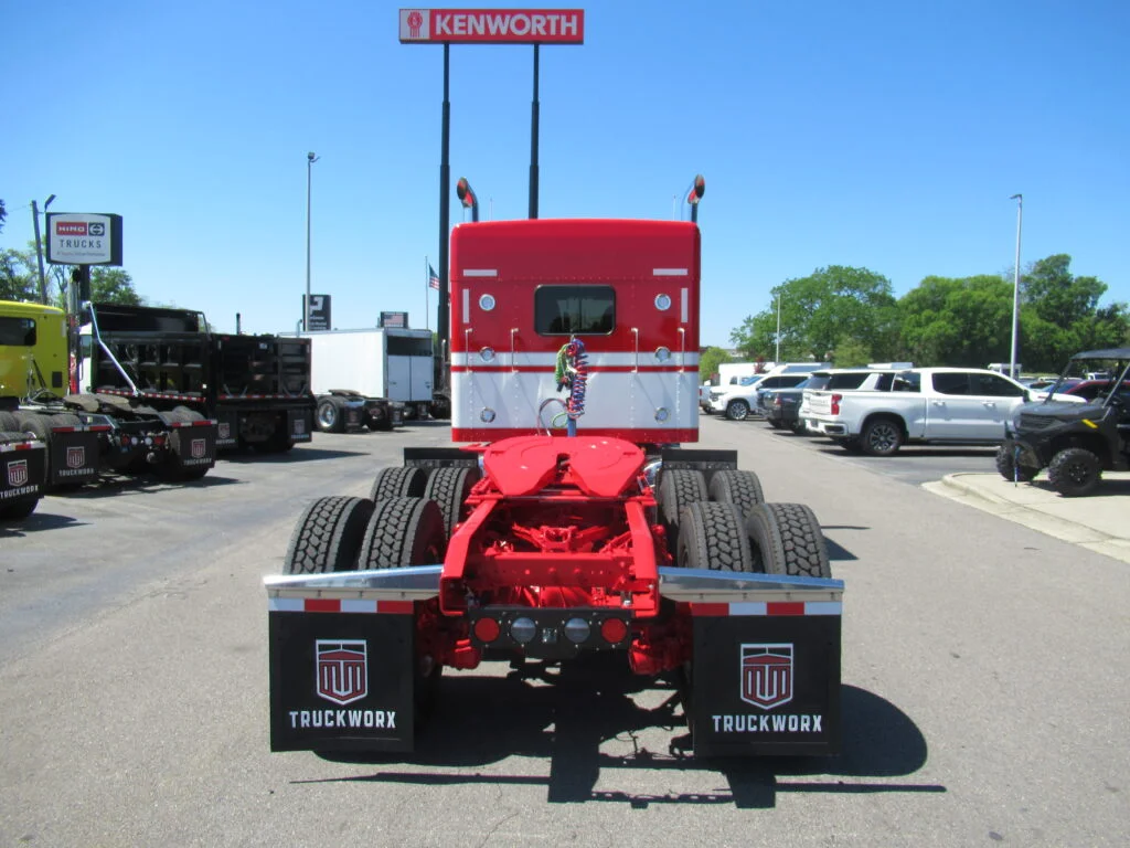 2027 Kenworth W900 in Birmingham, AL — photo 7