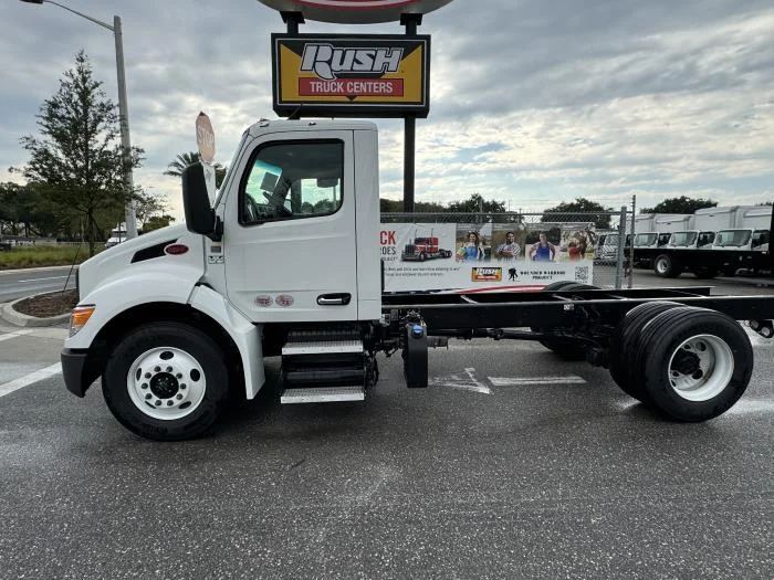 2025 Peterbilt 536 - image 3