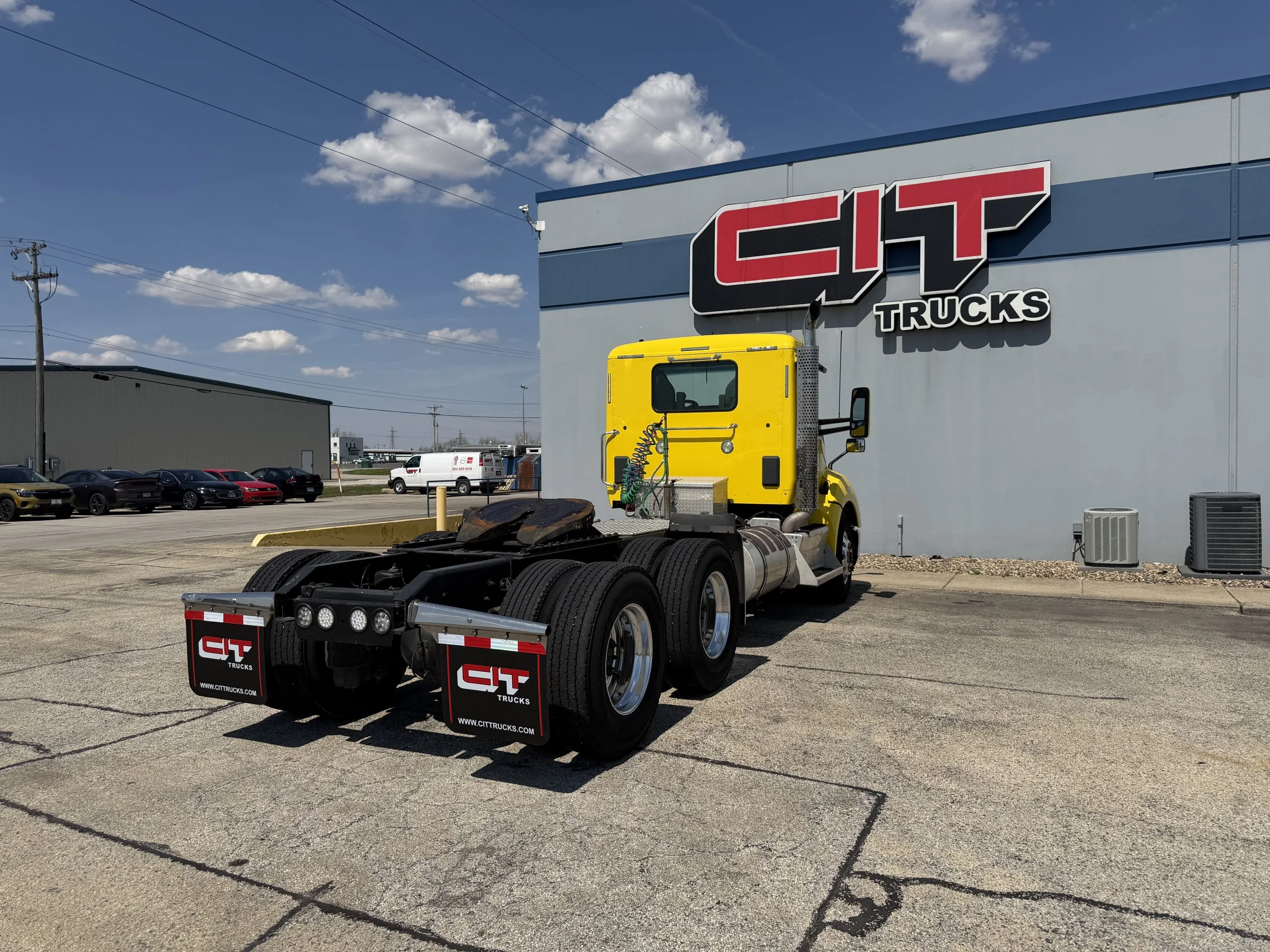 2016 Kenworth T680 - image 5