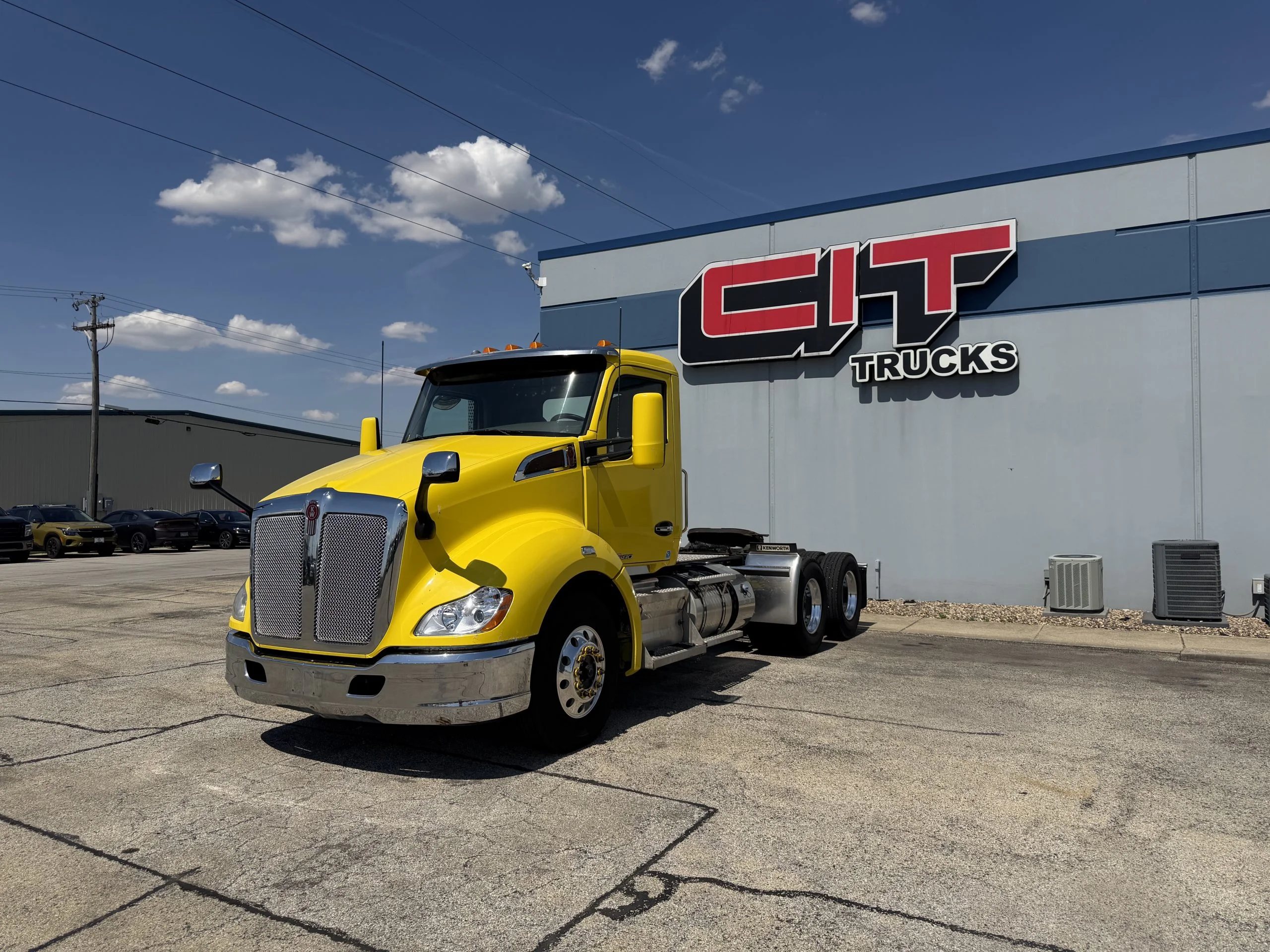 2016 Kenworth T680 in Springfield, IL