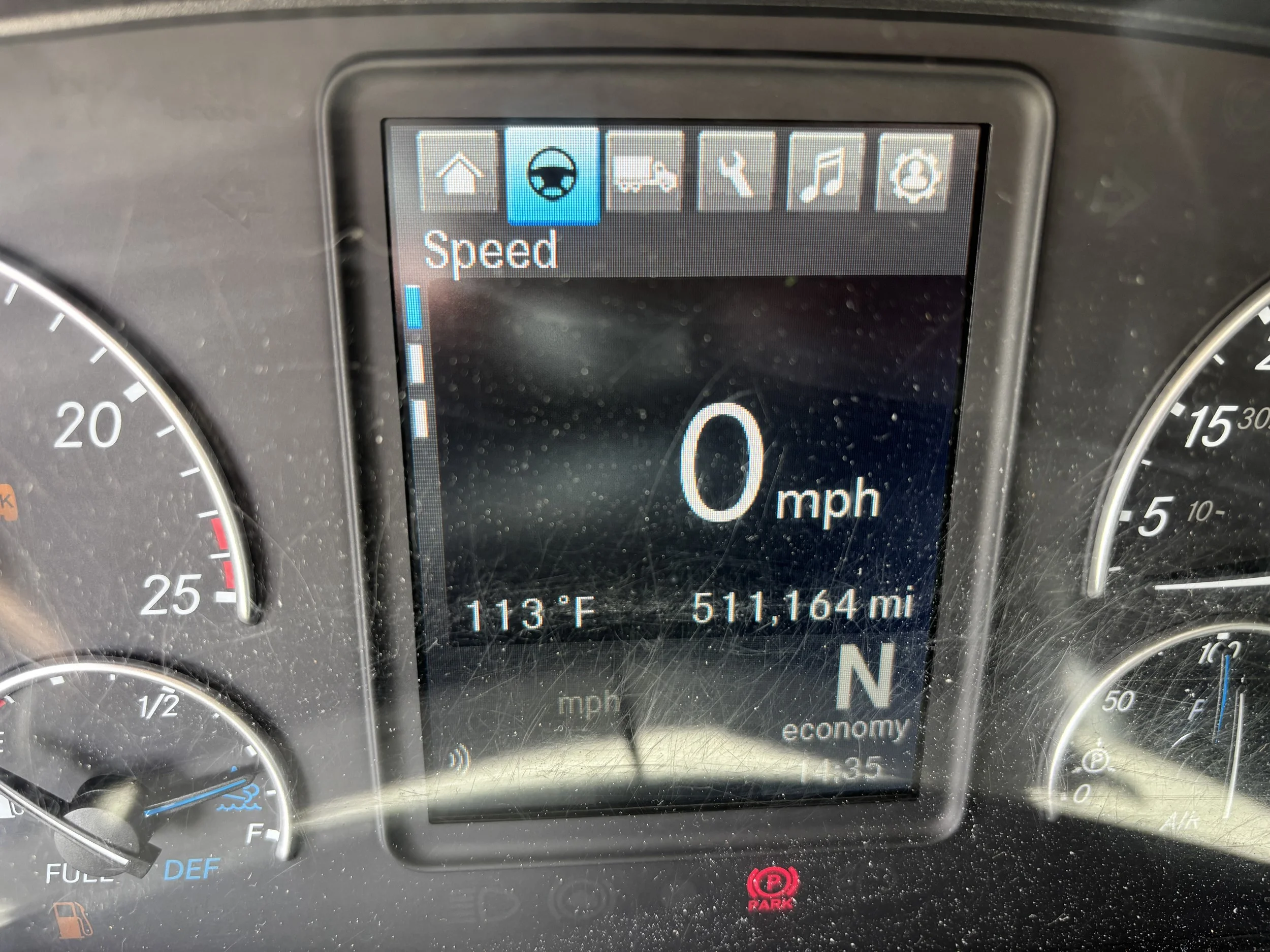 2021 Freightliner Cascadia — photo 2