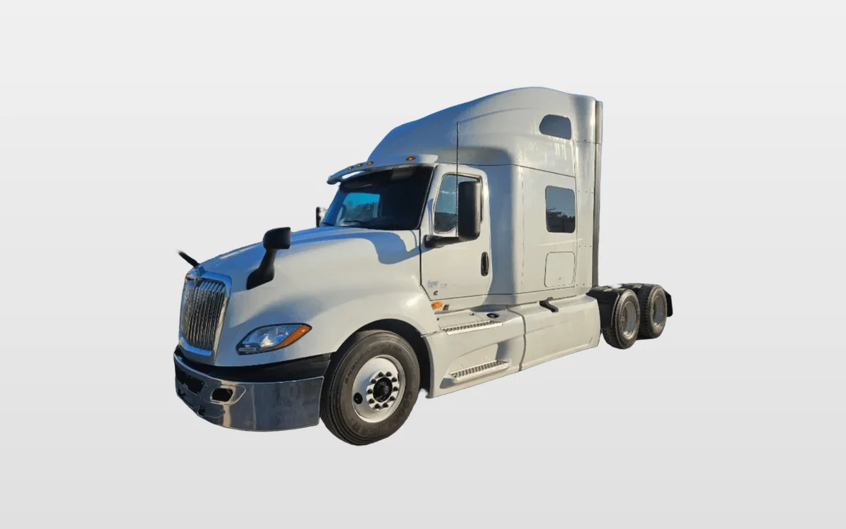 2019 International - image 1