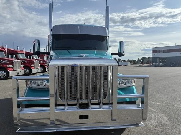2025 Peterbilt 567 in Idaho Falls, ID — photo 8