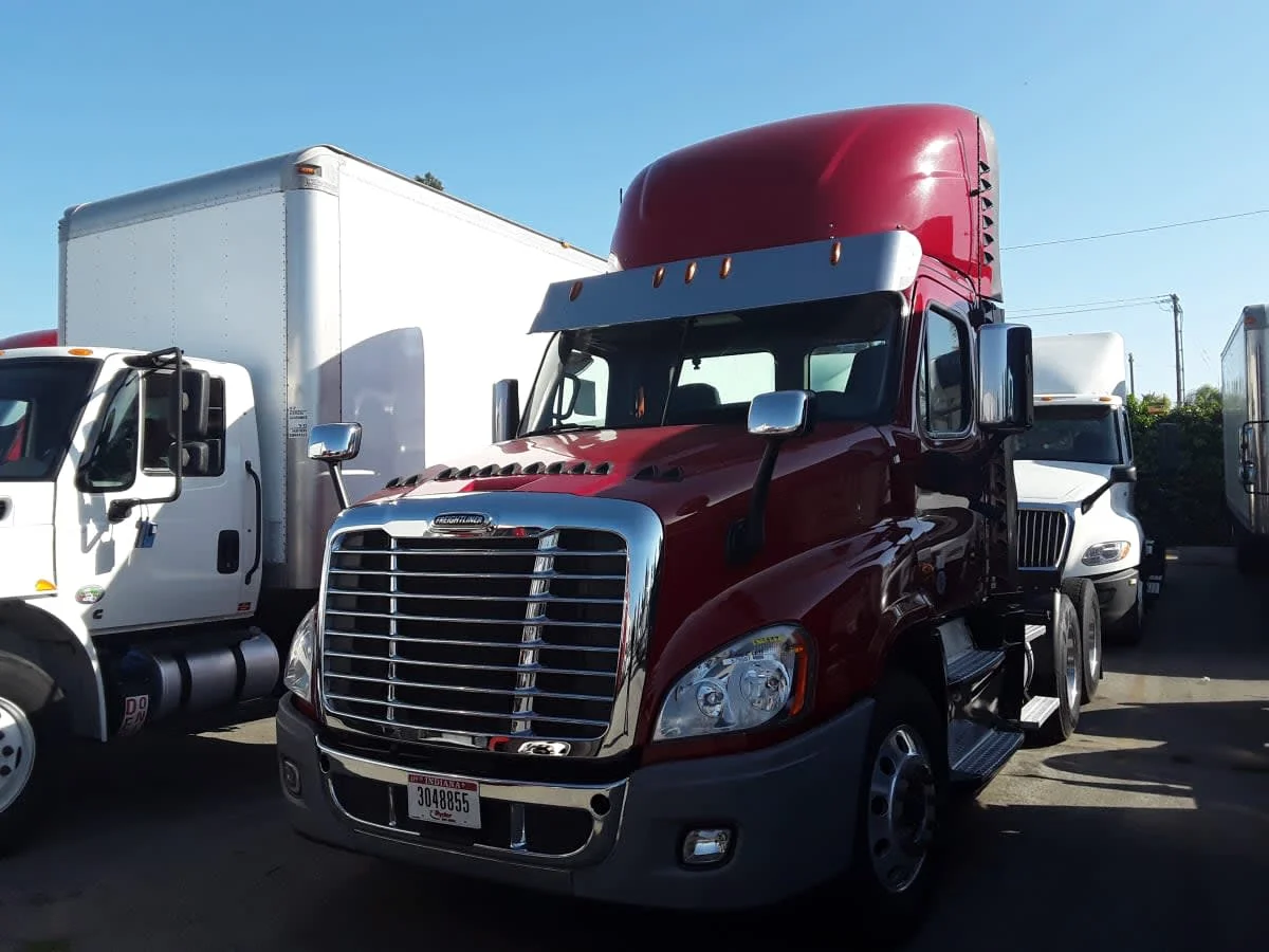 2017 Freightliner Cascadia in San Diego, CA
