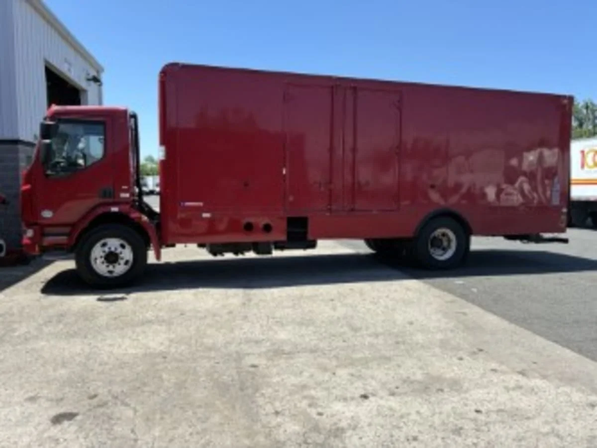 2019 Kenworth K270 in Newark, NJ — photo 3