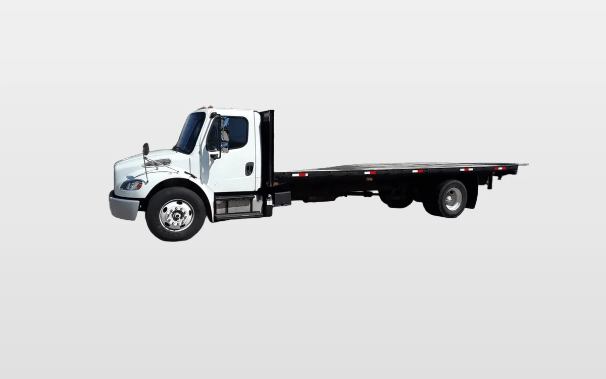2014 Freightliner M2 106 - image 1