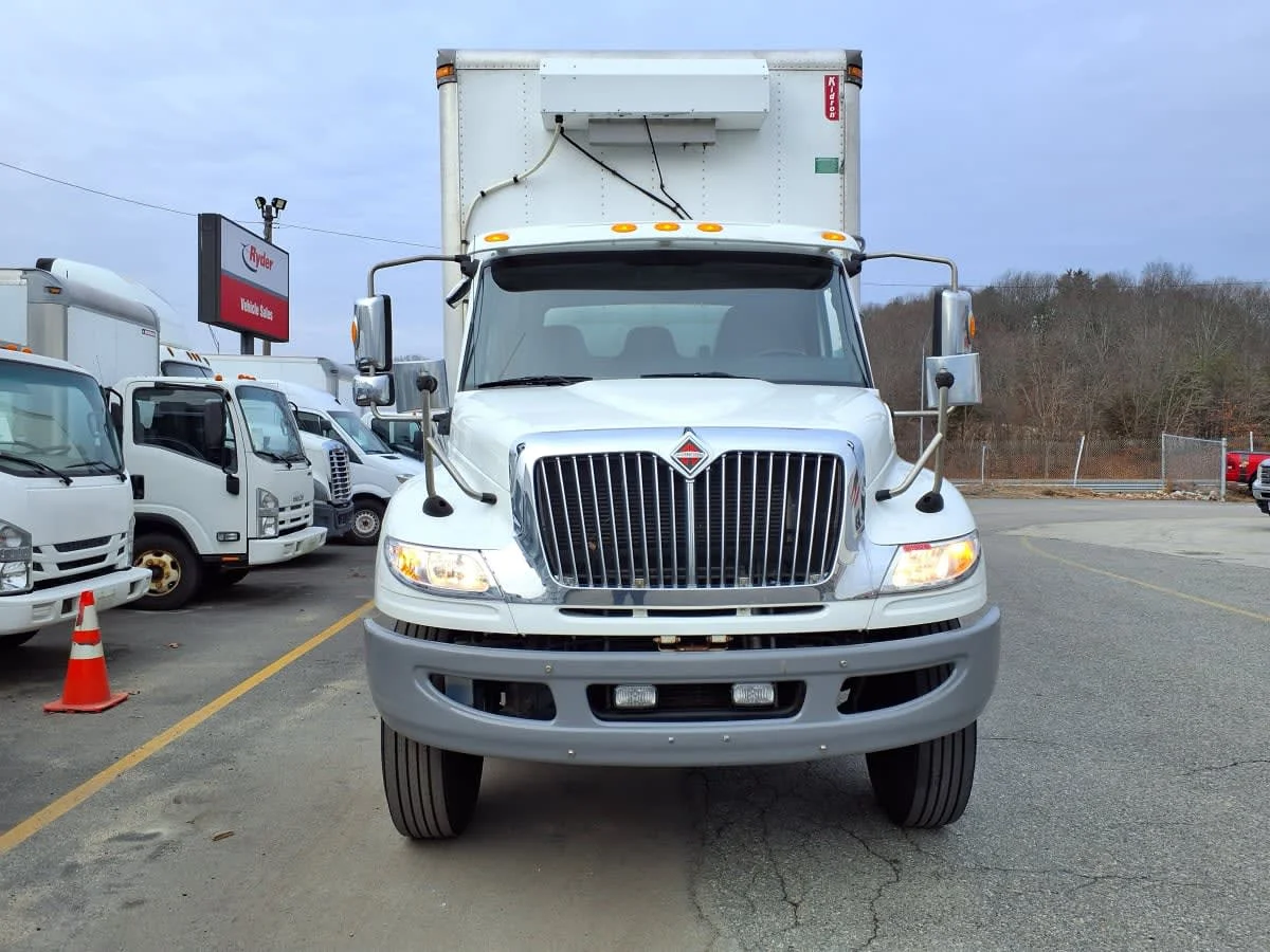 2022 International MV in Salisbury, MA — photo 2