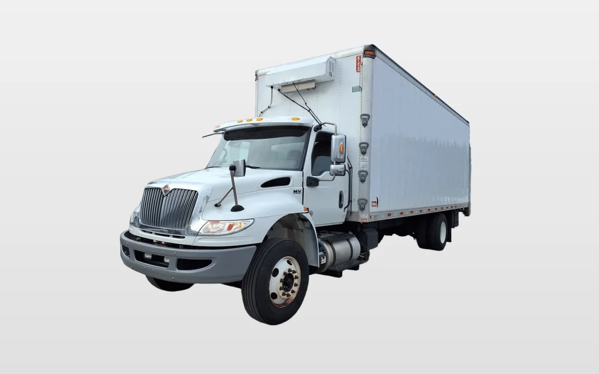 2022 International MV - image 1