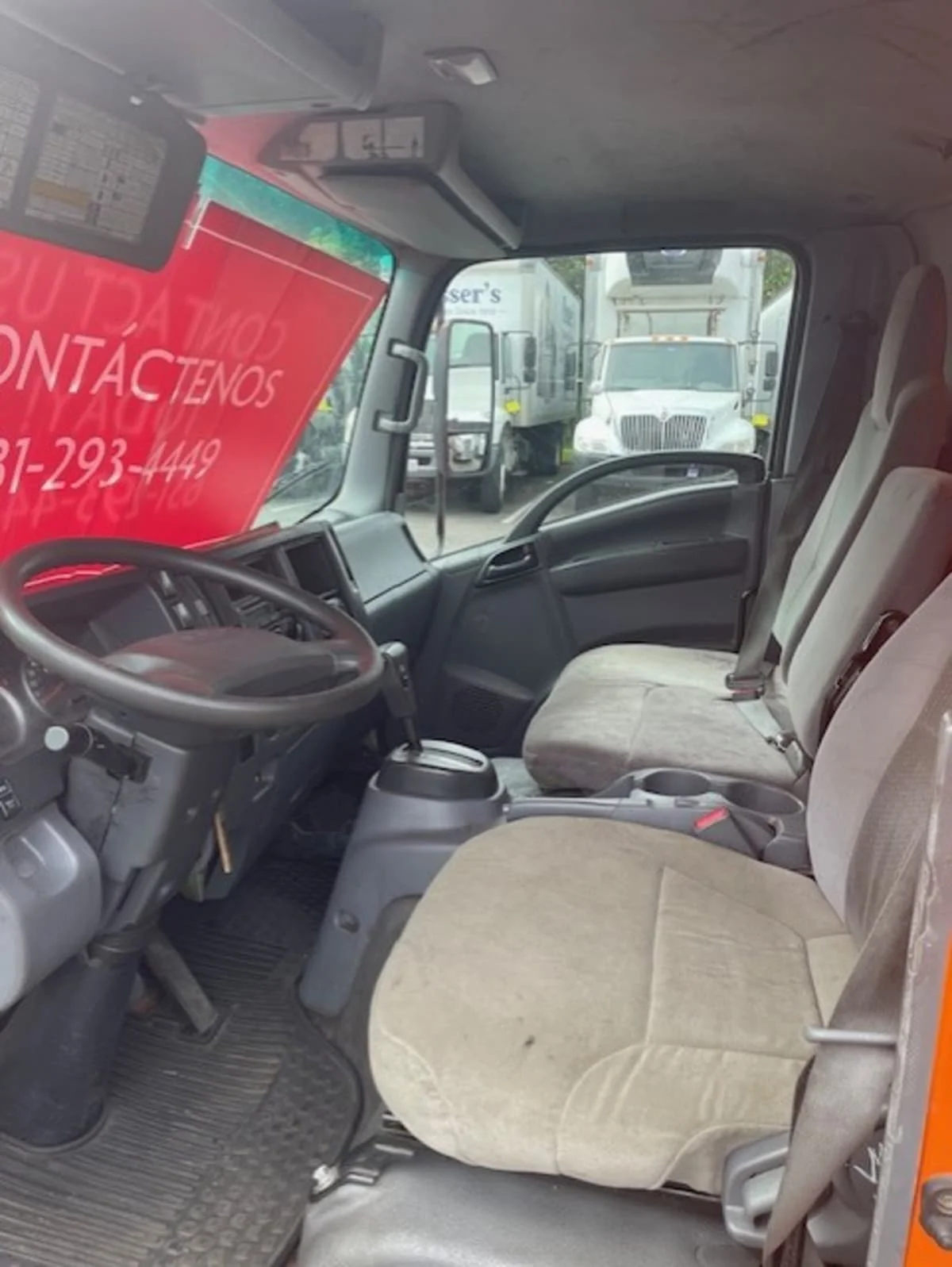 2019 Isuzu NQR in Farmingdale, NY — photo 8