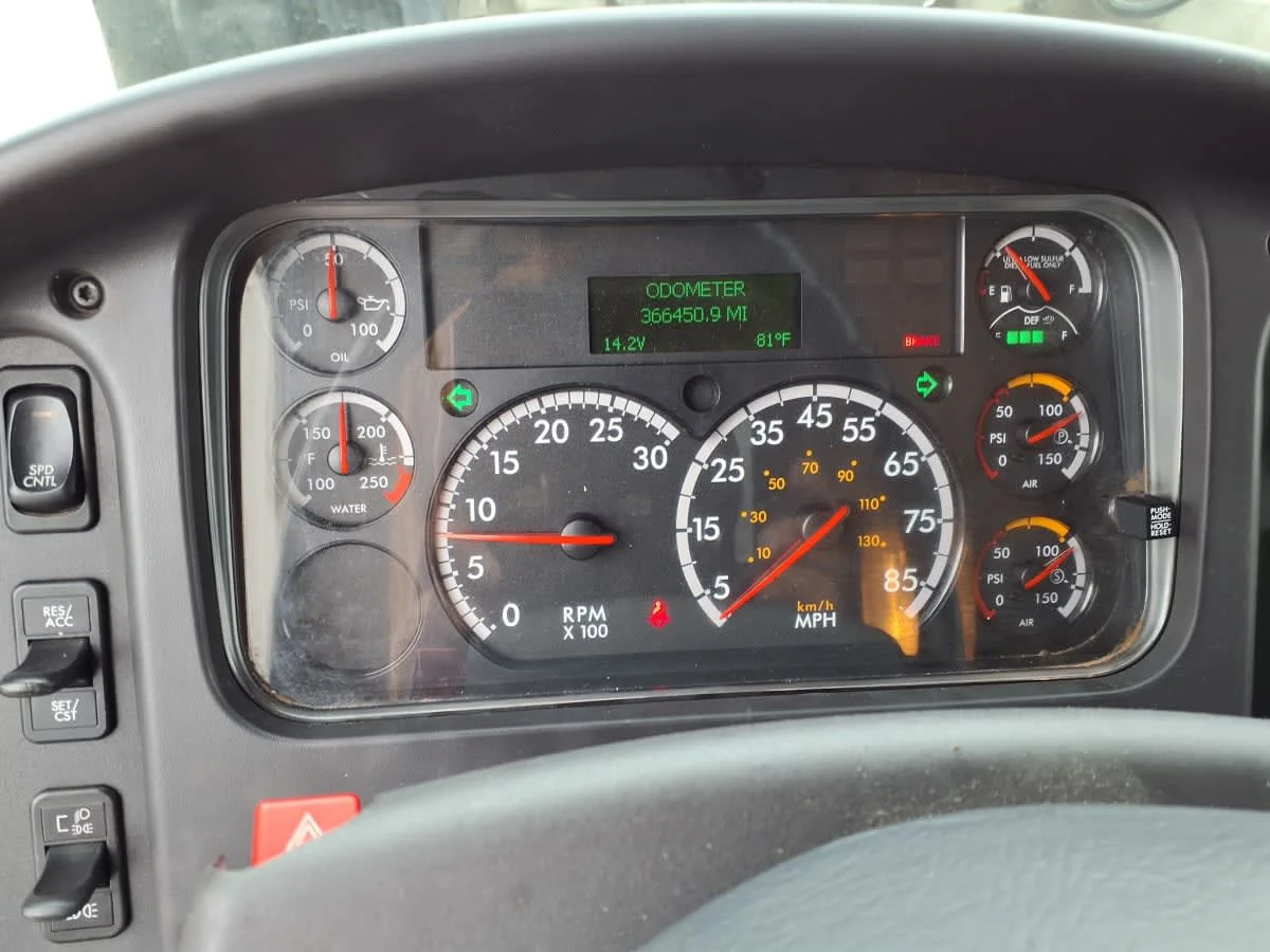 2020 Freightliner M2 106 in Fort Worth, TX — photo 11