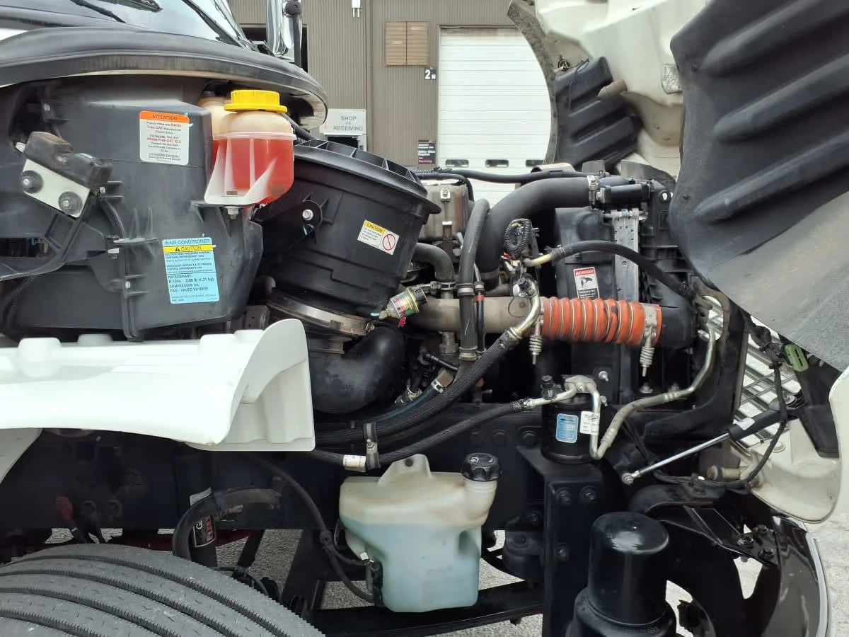 2020 Freightliner M2 106 - image 10