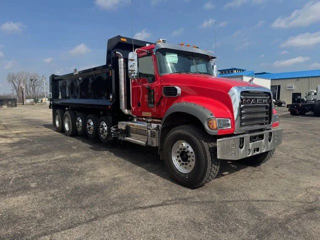 2027 Mack Granite in London, OH — photo 2