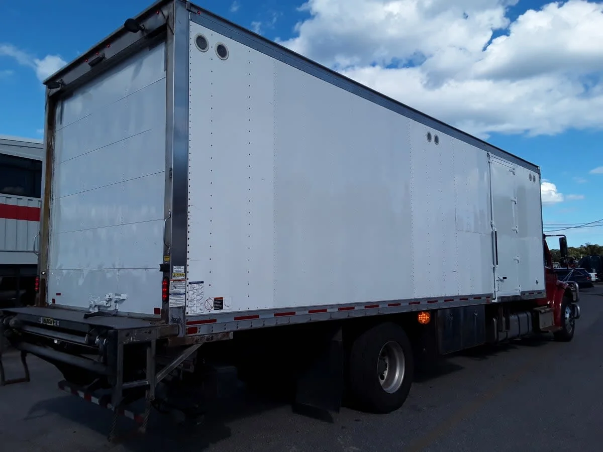 2020 Freightliner M2 106 - image 4