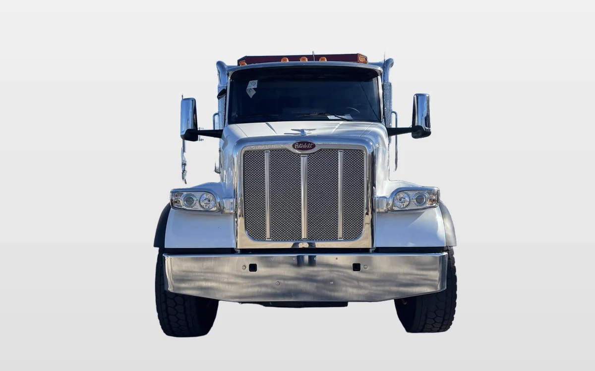 2026 Peterbilt 567 - image 1