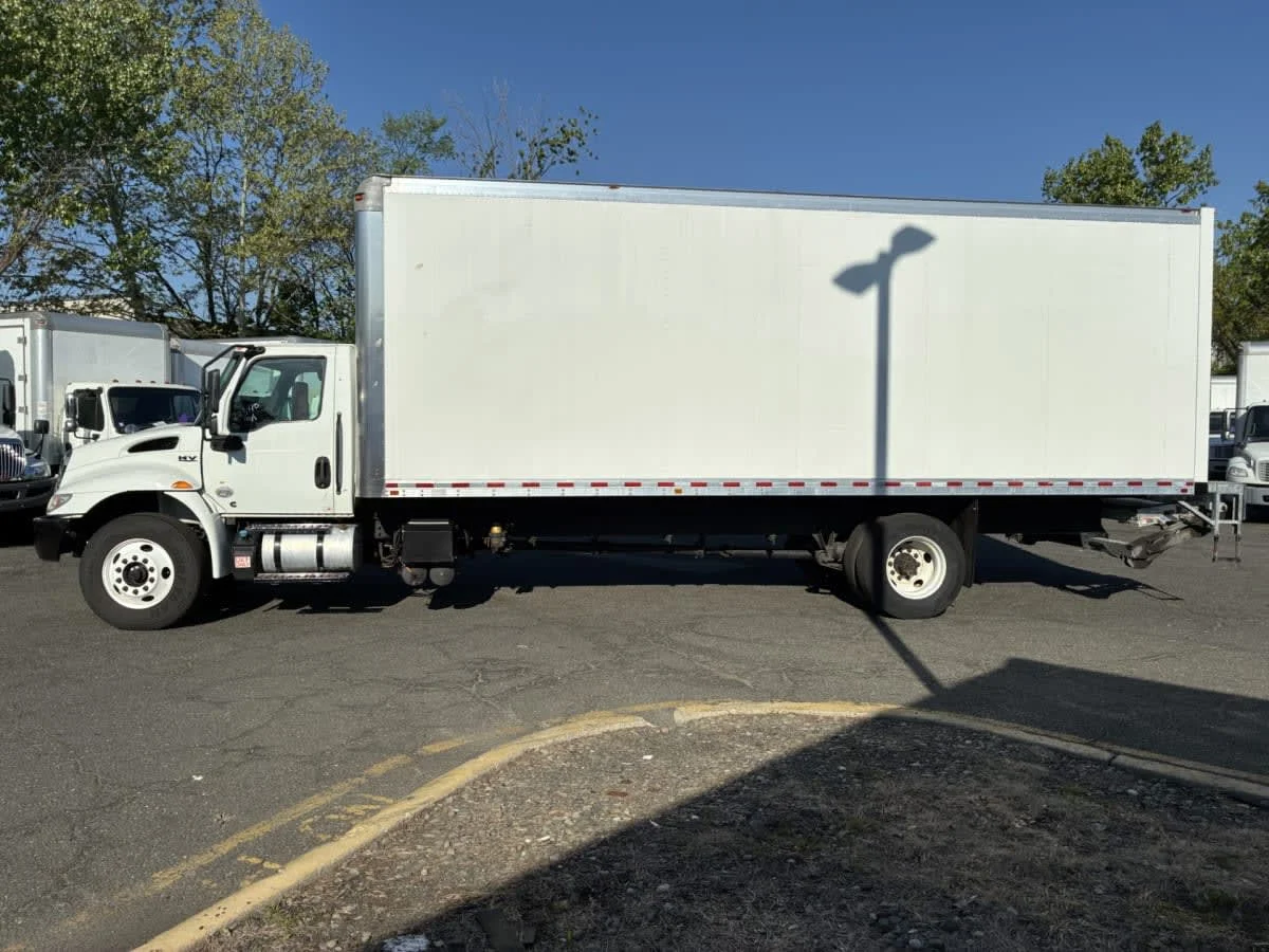 2020 International MV in Newark, NJ — photo 11
