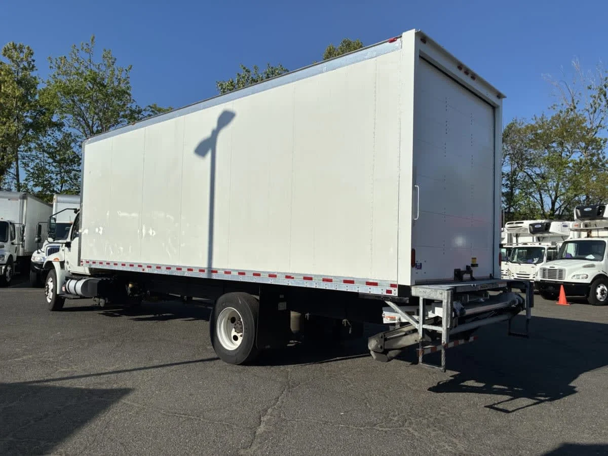2020 International MV in Newark, NJ — photo 4
