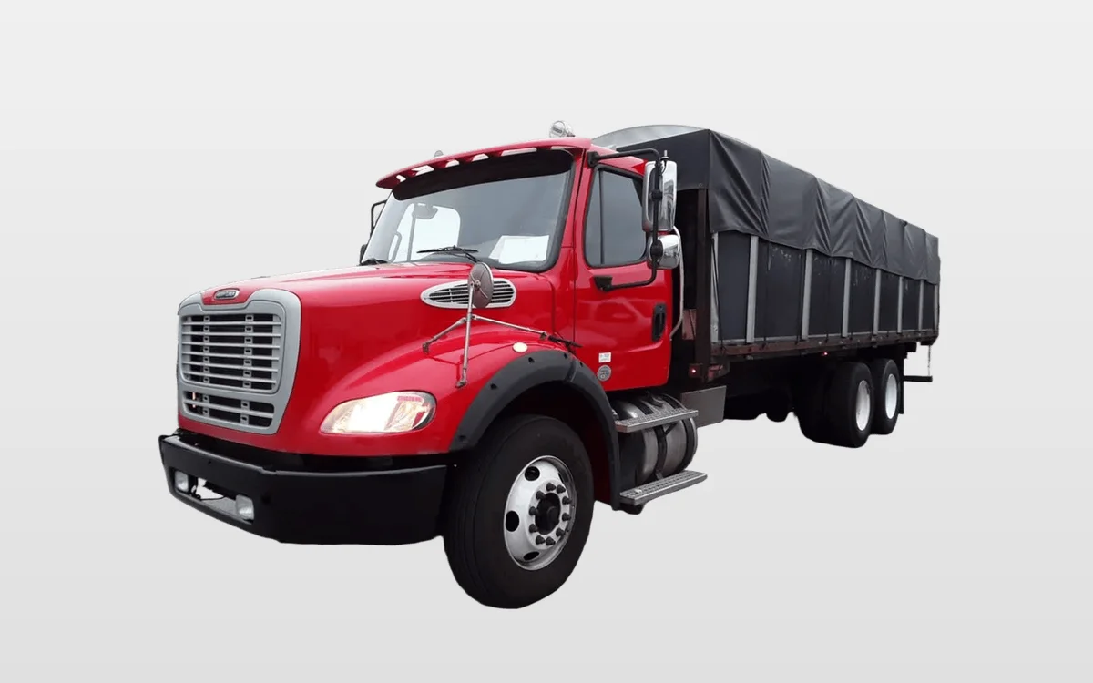 2018 Freightliner M2 112 - image 1