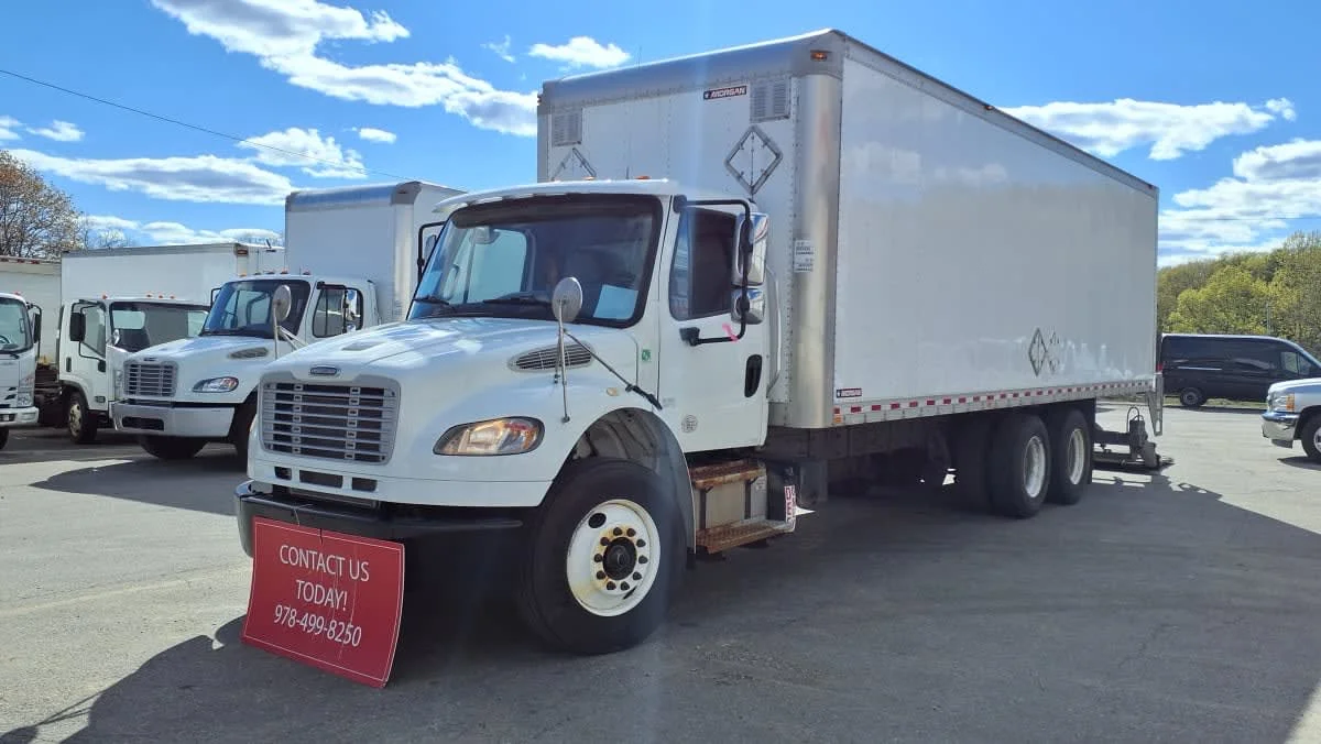 2019 Freightliner M2 106