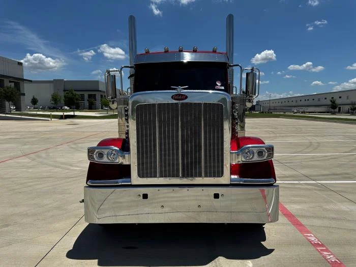 2026 Peterbilt 589 in Albuquerque, NM — photo 3
