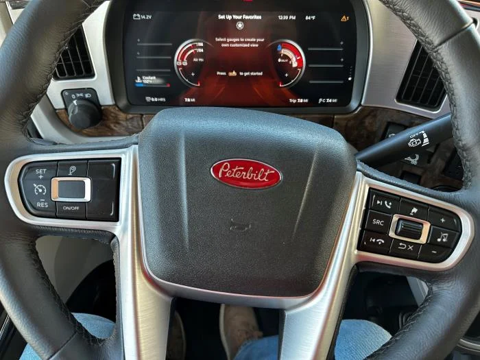 2026 Peterbilt 589 in Albuquerque, NM — photo 31
