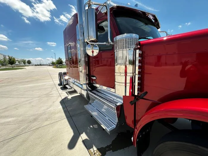 2026 Peterbilt 589 in Albuquerque, NM — photo 20