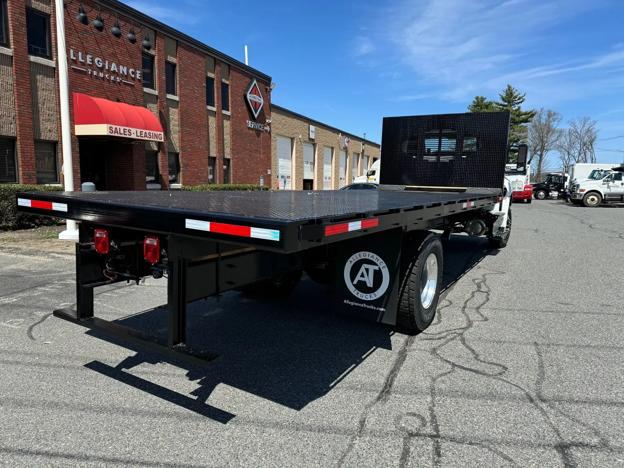 2025 International MV - image 6