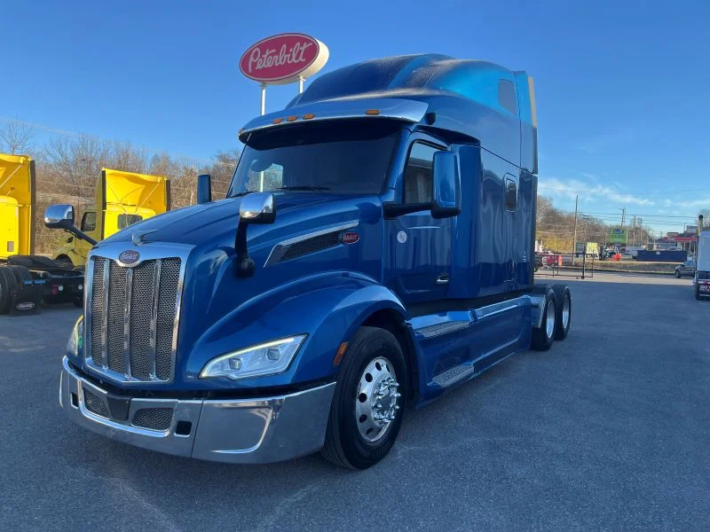 2022 Peterbilt 579 in Duncan, SC — photo 2