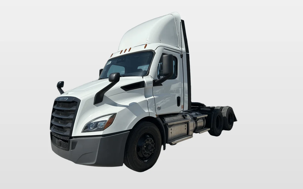 2021 Freightliner - image 1