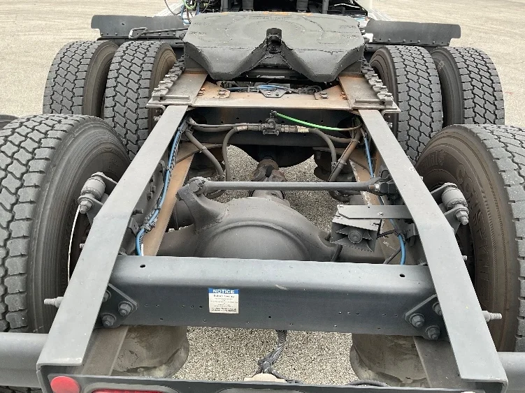 2020 Freightliner Cascadia in Tampa, FL — photo 6