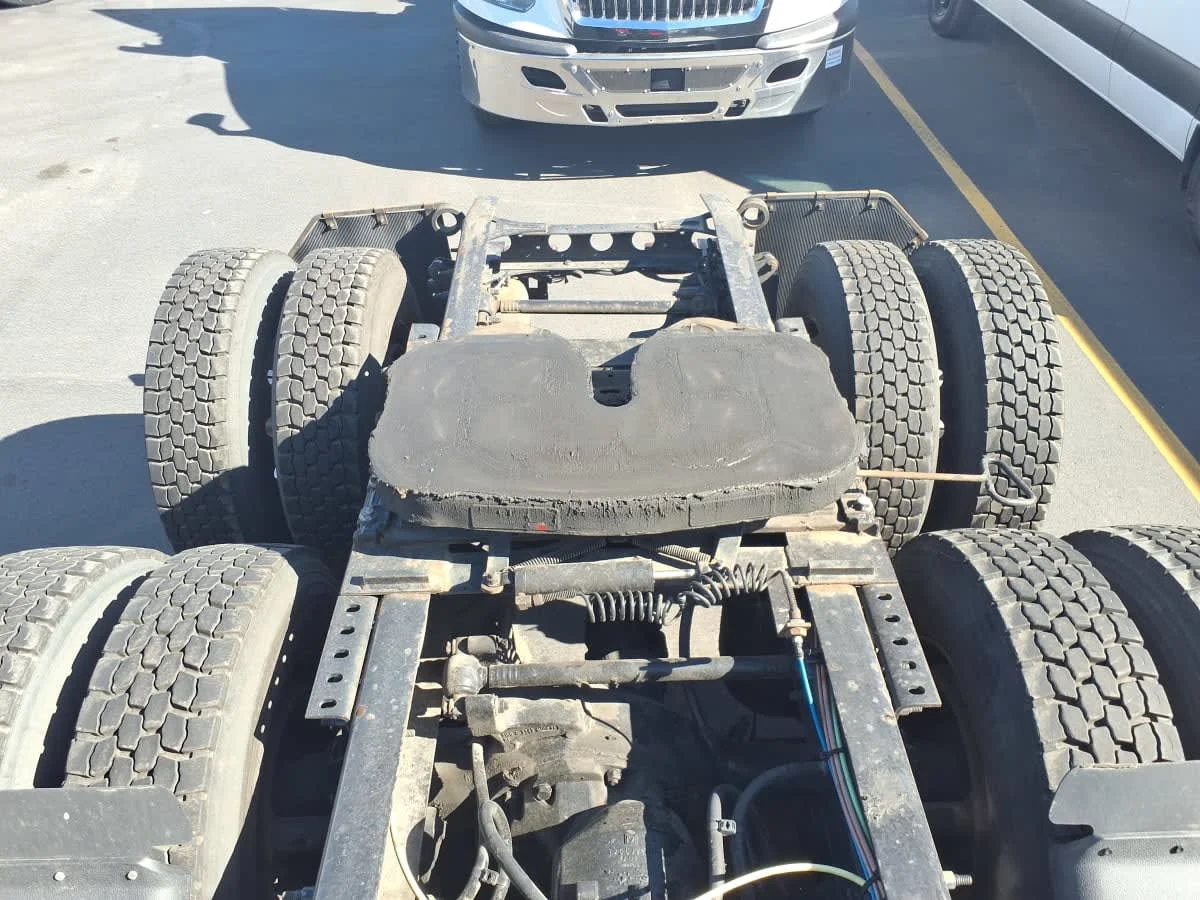 2020 International RH - image 10