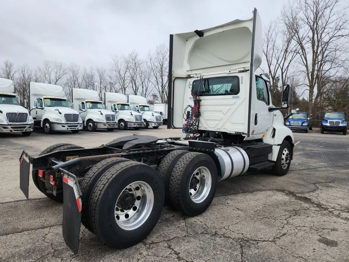 2020 International LT in Hilliard, OH — photo 4