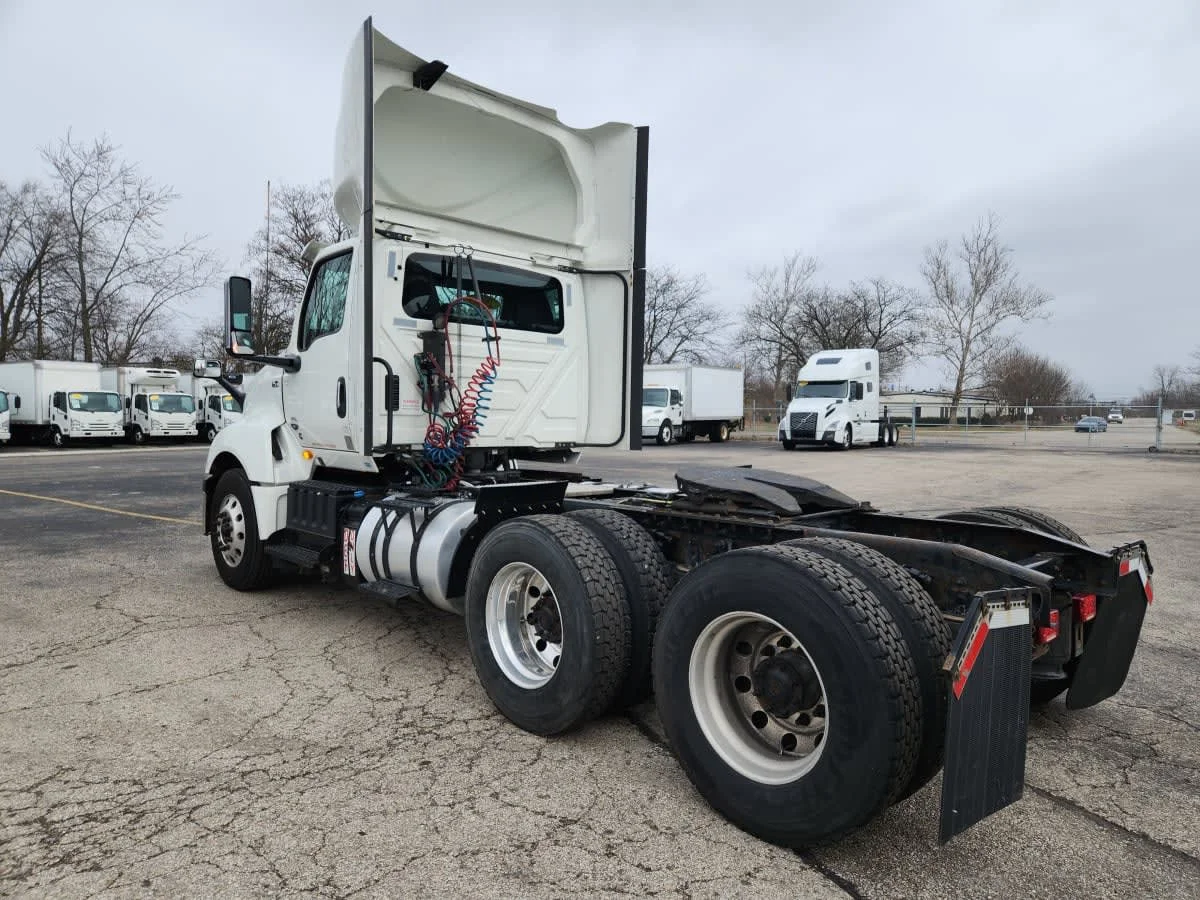 2020 International LT in Hilliard, OH — photo 6