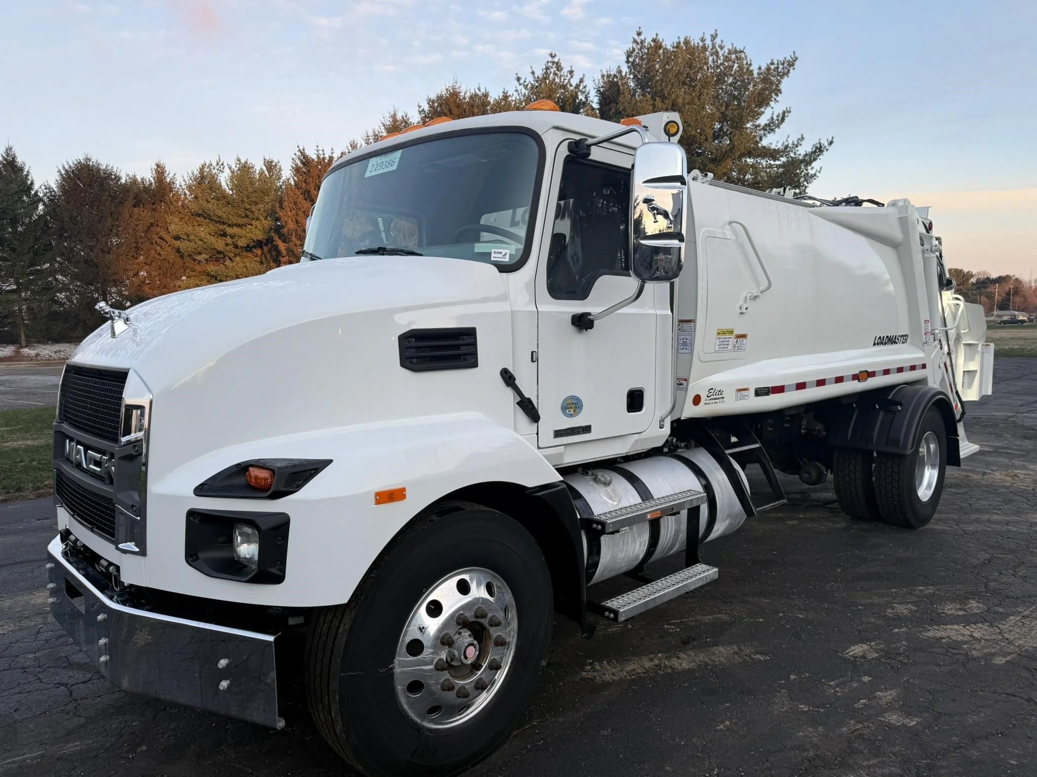 2025 Mack MD in Findlay, OH — photo 2